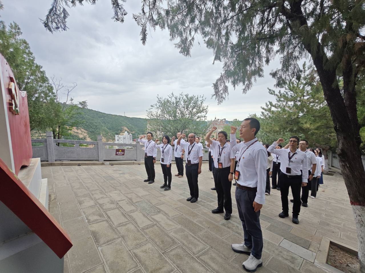 图片5.jpg